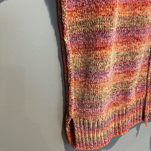 Rachel Zoe Chenille V-Neck Sweater - Picture 8 of 9